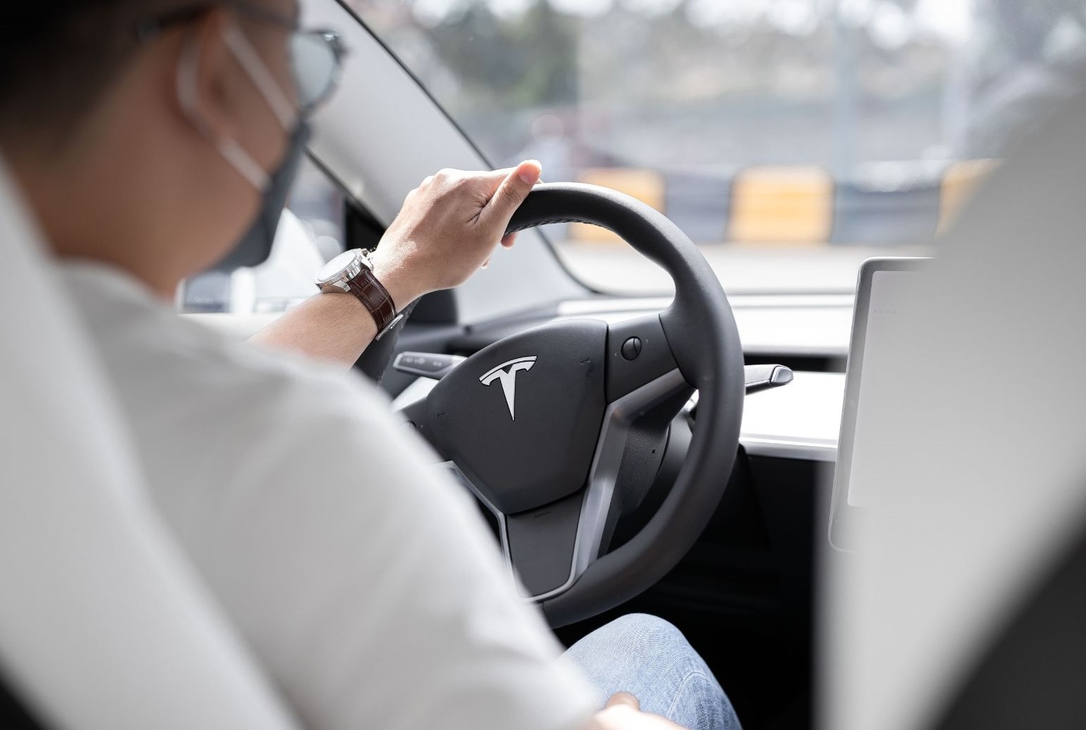 TESLA’S INDIA DEBUT STALLS: ONLY 48 CARS SOLD IN NOVEMBER